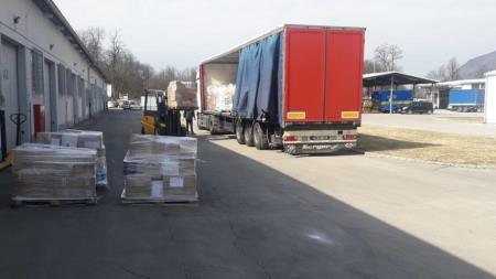 Pomoč uspešno dostavljena  Roje